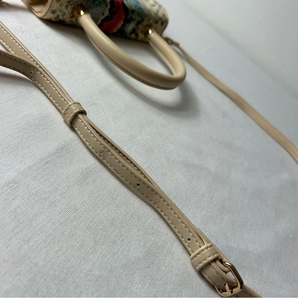 Urban Expressions Willow Crossbody Top Handle Snakeskin Detachable Strap‎ Purse